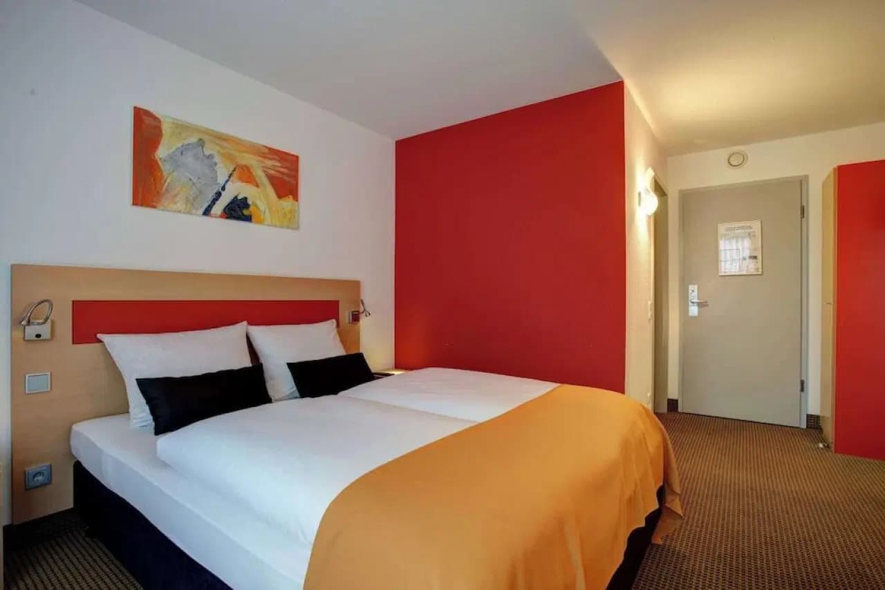 Standard double room